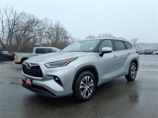 2021 Toyota Highlander XLE