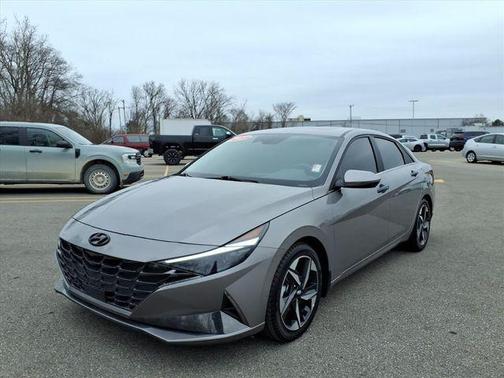 2023 Hyundai ELANTRA Limited
