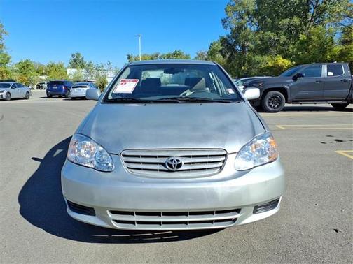 2004 Toyota Corolla LE