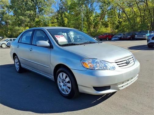 2004 Toyota Corolla LE