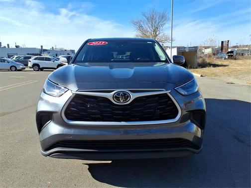 2023 Toyota Highlander L