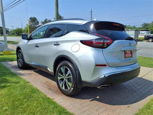 2023 Nissan Murano SV