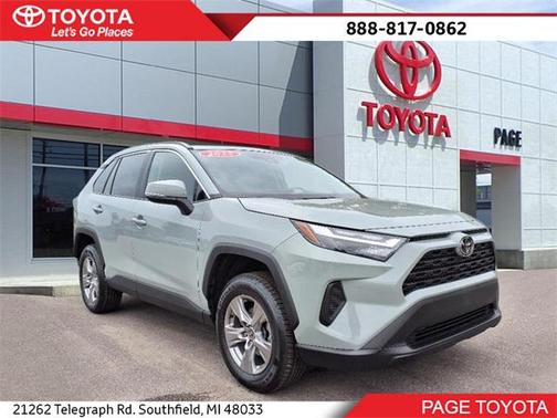 2022 Toyota RAV4 XLE