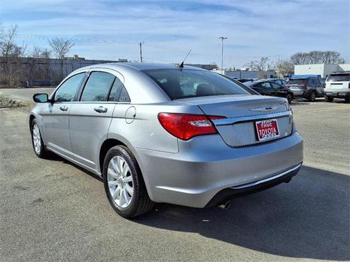 2014 Chrysler 200 Limited