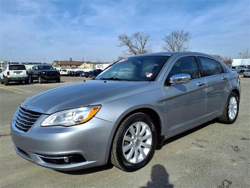 2014 Chrysler 200 Limited