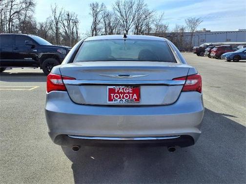 2014 Chrysler 200 Limited