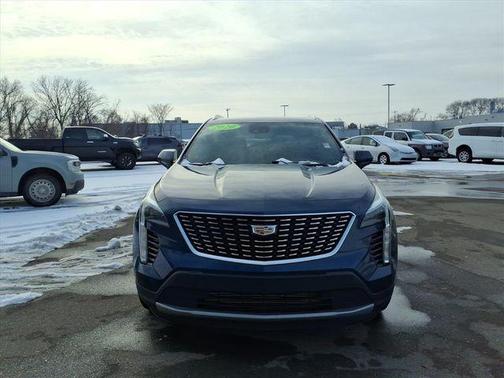 2020 Cadillac XT4 Premium Luxury