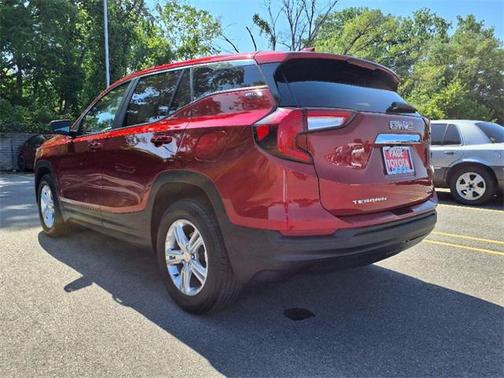 2022 GMC Terrain SLE
