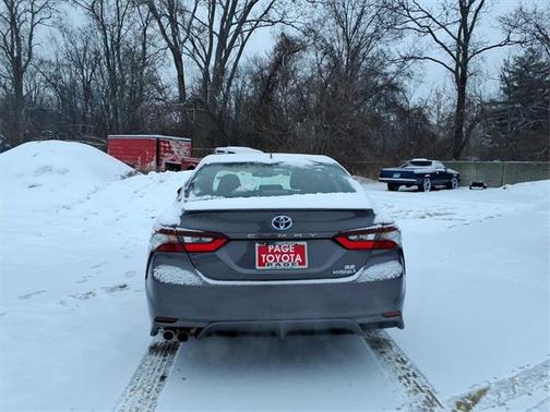 2023 Toyota Camry SE