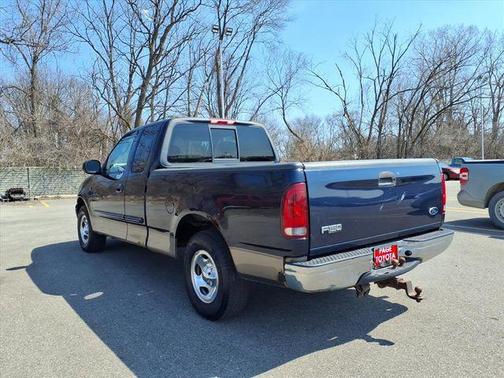 2003 Ford F-150 XL