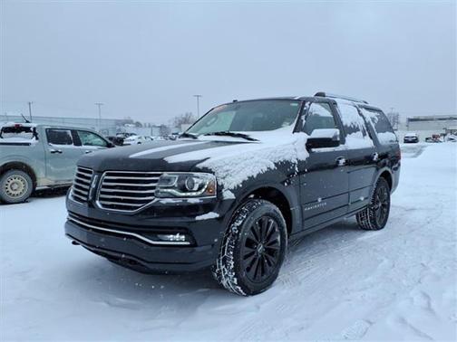 2015 Lincoln Navigator Base
