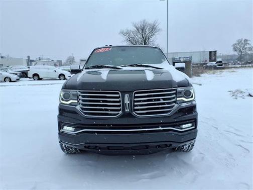 2015 Lincoln Navigator Base