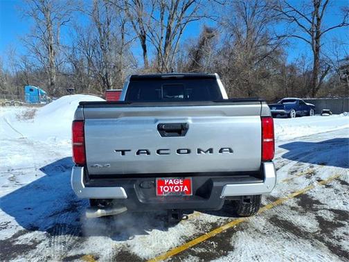 2025 Toyota Tacoma SR5