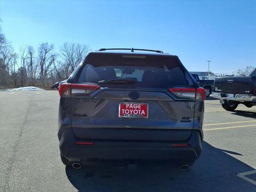 2020 Toyota RAV4 Hybrid XLE