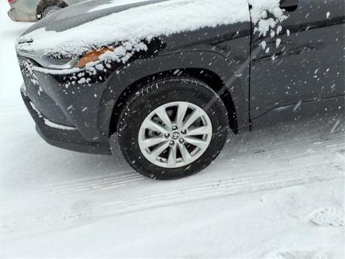 2022 Toyota Corolla Cross LE