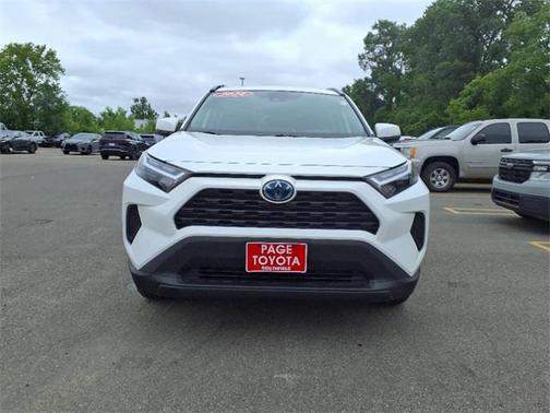 2024 Toyota RAV4 Hybrid XLE