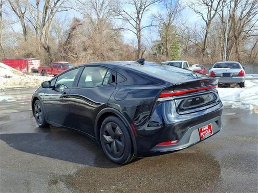2024 Toyota Prius LE