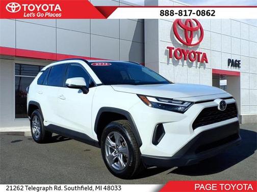 2022 Toyota RAV4 Hybrid XLE