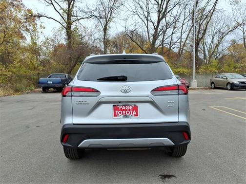 2022 Toyota Corolla Cross XLE