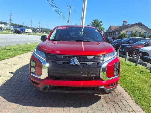 2024 Mitsubishi Outlander Sport 2.0 LE
