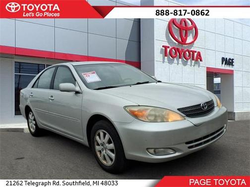 2004 Toyota Camry XLE V6