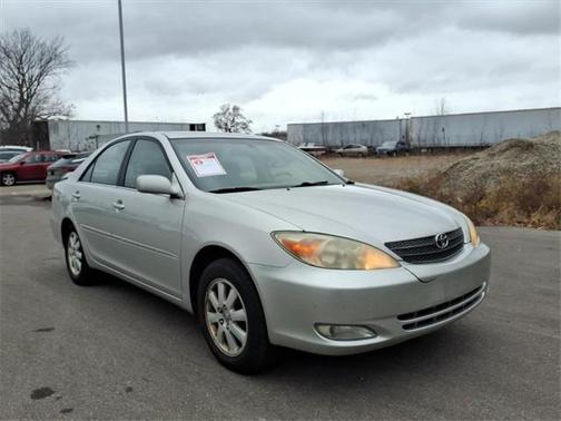 2004 Toyota Camry XLE V6
