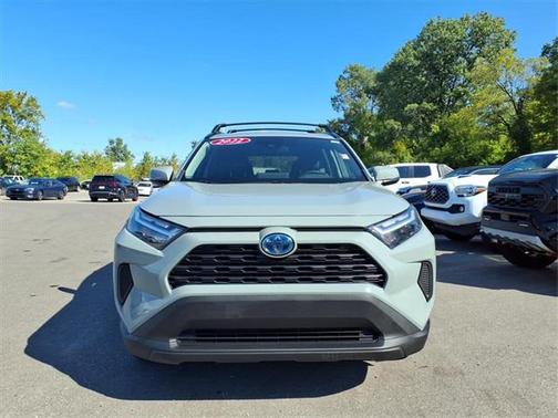 2022 Toyota RAV4 Hybrid XLE