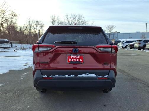 2024 Toyota RAV4 Hybrid XLE Premium