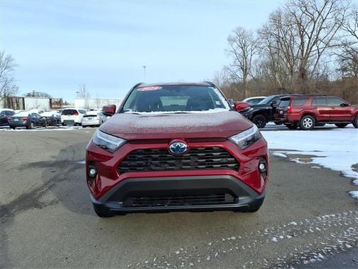 2024 Toyota RAV4 Hybrid XLE Premium