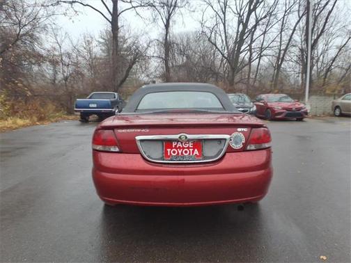 2004 Chrysler Sebring Base