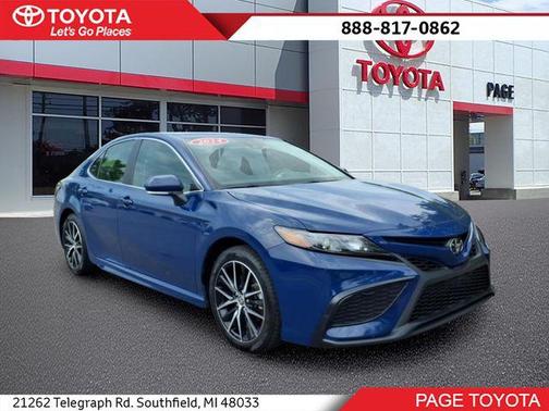 Reservoir Blue 2024 Toyota Camry SE