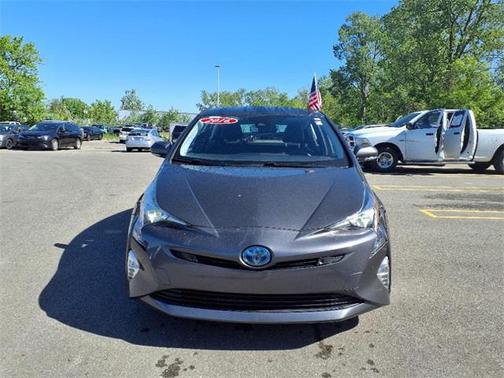 2016 Toyota Prius Four Touring