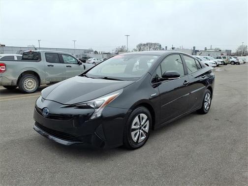 2016 Toyota Prius Three