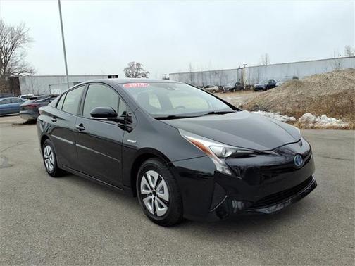 2016 Toyota Prius Three
