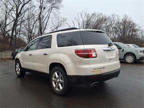 2008 Saturn Outlook MILES UNKNOWN