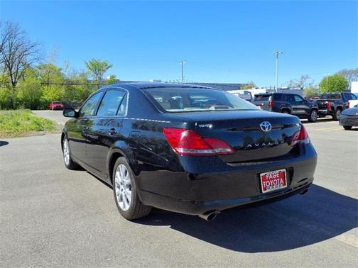 2008 Toyota Avalon XLS