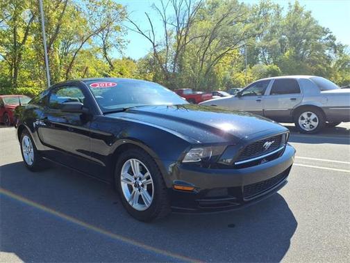 2014 Ford Mustang V6