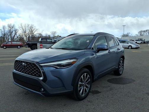 Celestite 2023 Toyota Corolla Cross XLE