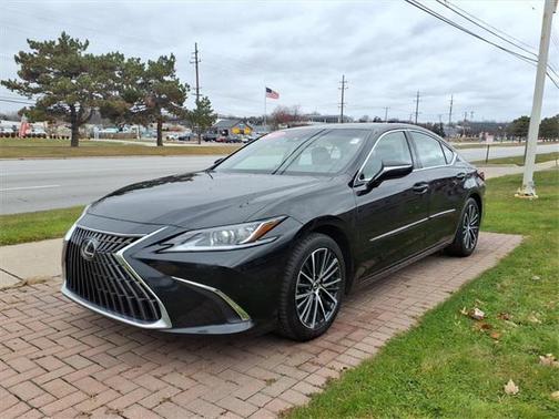 2022 Lexus ES 350 Base