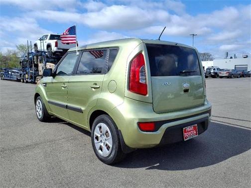 2013 Kia Soul Base