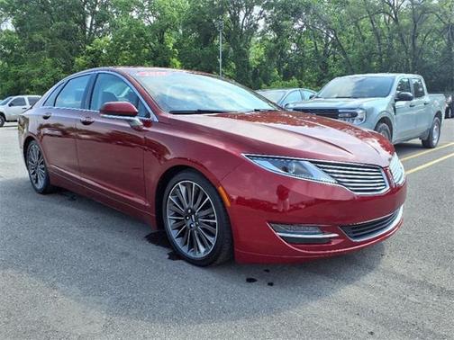 2014 Lincoln MKZ Base