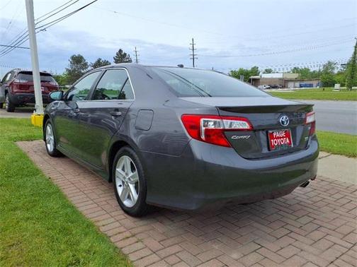 2014 Toyota Camry Hybrid SE Limited Edition