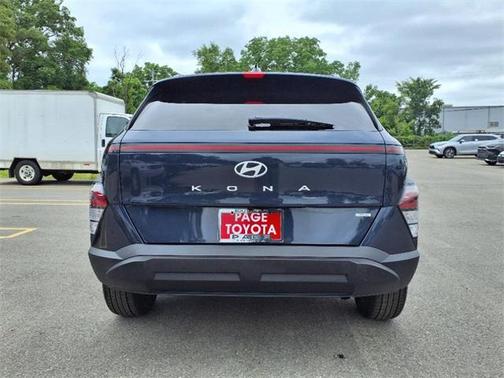 2025 Hyundai KONA SEL