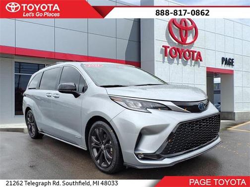 2021 Toyota Sienna XSE 7 Passenger