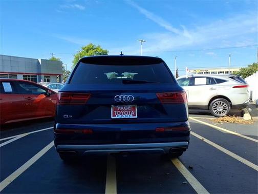 2019 Audi Q7 45 Premium Plus