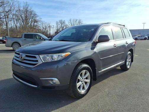 2011 Toyota Highlander SE