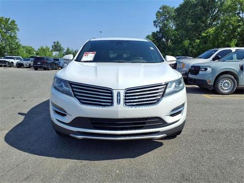 2015 Lincoln MKC Base
