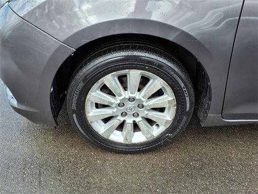 2015 Toyota Sienna LE
