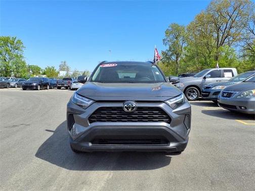 2023 Toyota RAV4 XLE