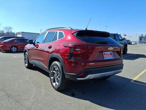 2025 Chevrolet Trax LT